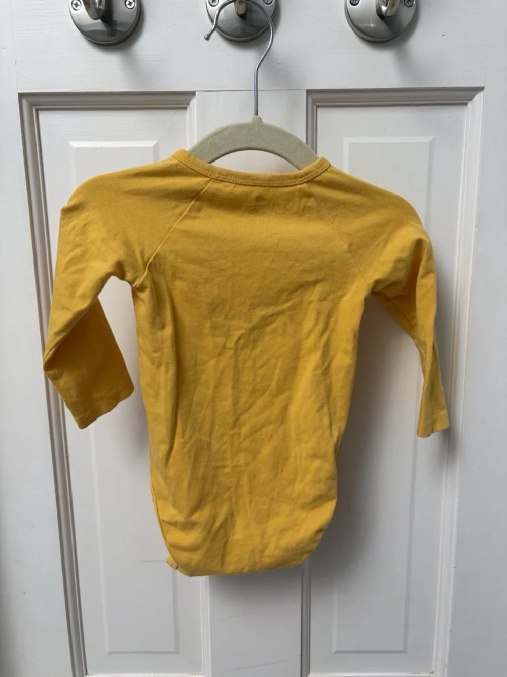 H&M Disney Winnie the Pooh Yellow Long Sleeve Organic Cotton Bodysuit 2-4Mo